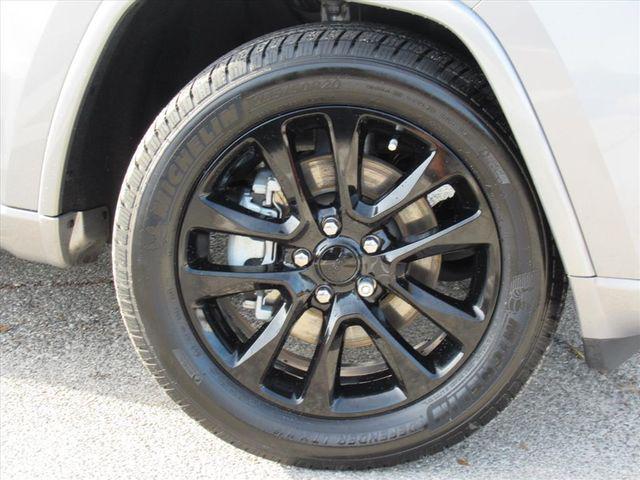 used 2021 Jeep Grand Cherokee car, priced at $24,991