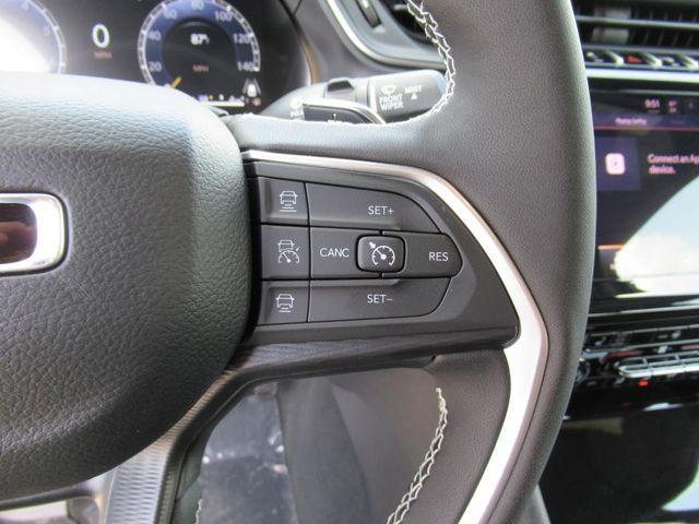 new 2025 Jeep Grand Cherokee L car, priced at $40,225
