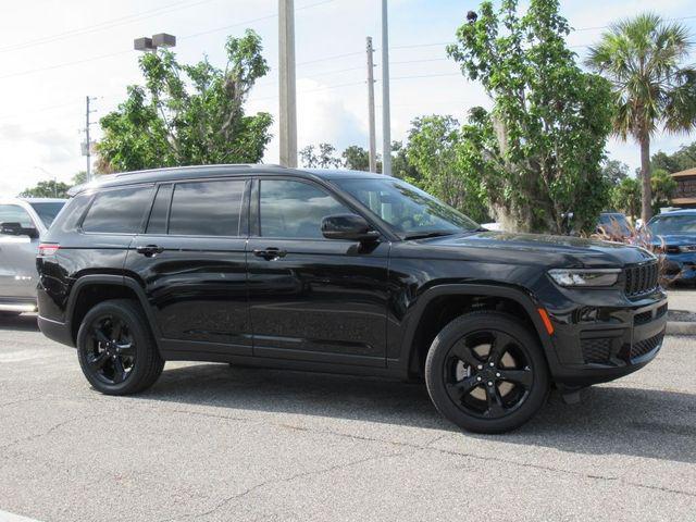 new 2025 Jeep Grand Cherokee L car, priced at $40,225