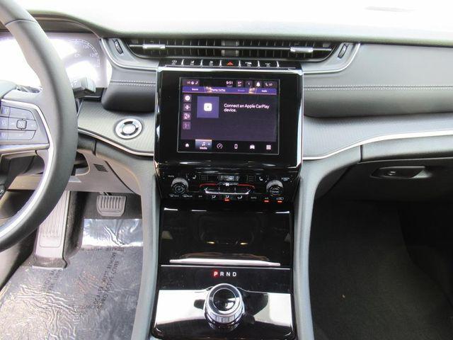 new 2025 Jeep Grand Cherokee L car, priced at $40,225