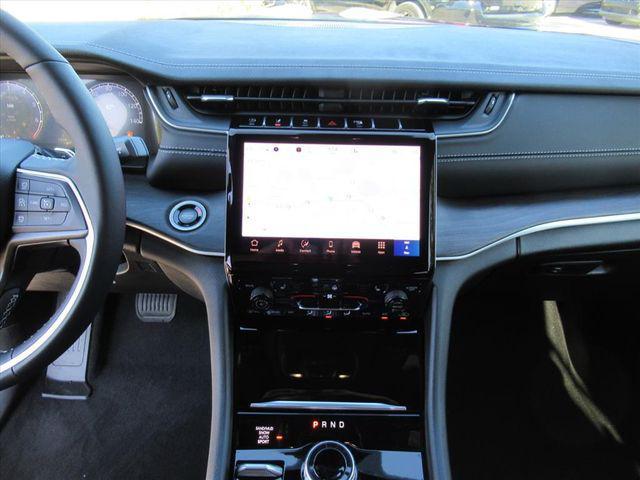 new 2025 Jeep Grand Cherokee L car, priced at $42,633