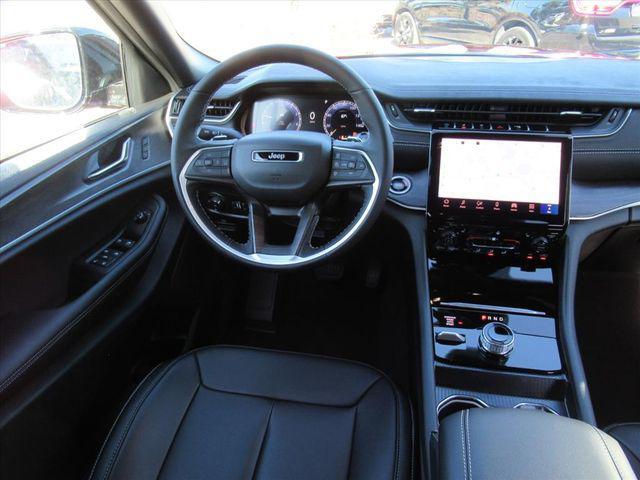 new 2025 Jeep Grand Cherokee L car, priced at $42,633