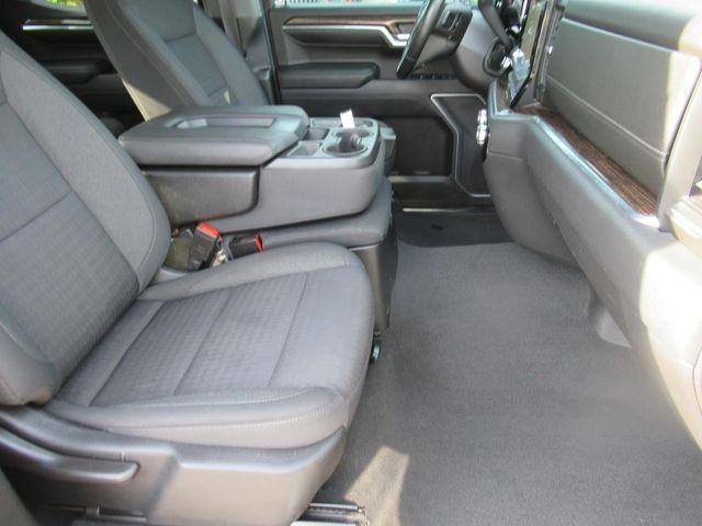used 2022 GMC Sierra 1500 car, priced at $33,066
