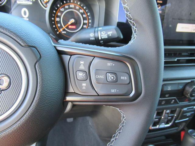new 2025 Jeep Gladiator car, priced at $40,226