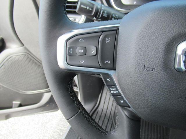 new 2025 Ram 1500 car, priced at $46,913
