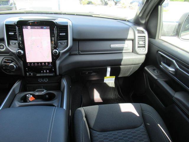 new 2025 Ram 1500 car, priced at $46,913