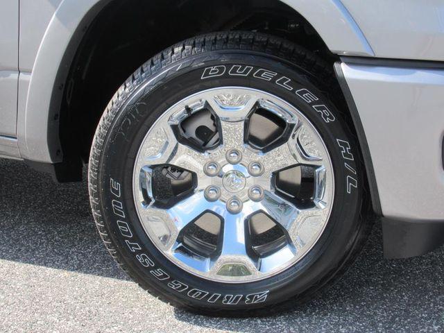 new 2025 Ram 1500 car, priced at $46,913