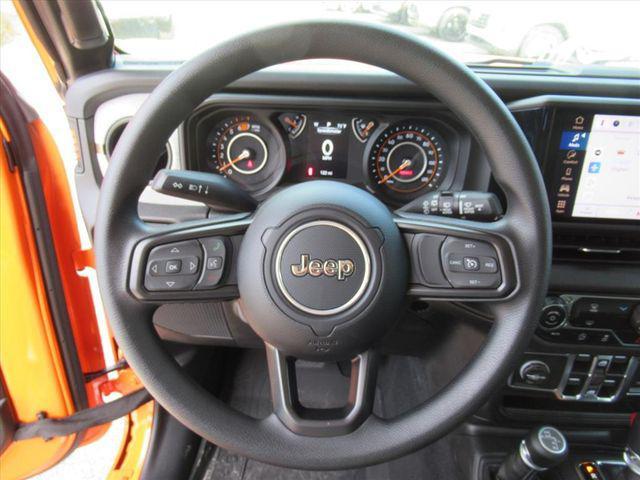 new 2025 Jeep Wrangler car, priced at $38,670