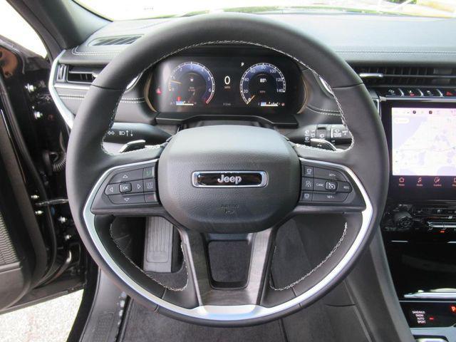 new 2025 Jeep Grand Cherokee car, priced at $48,041