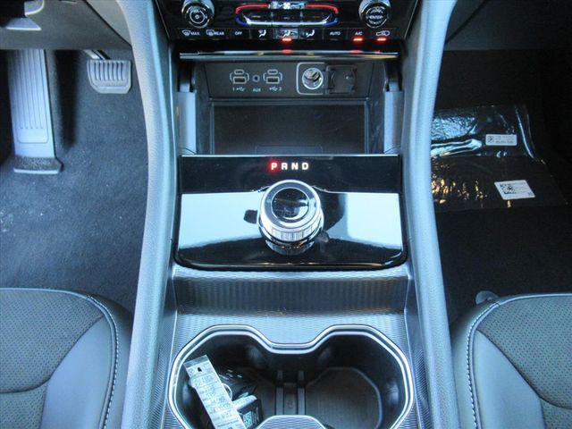 new 2025 Jeep Grand Cherokee L car, priced at $38,152