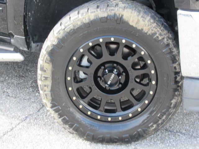 used 2018 Chevrolet Silverado 1500 car, priced at $22,997