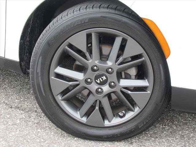used 2021 Kia Soul car, priced at $10,377