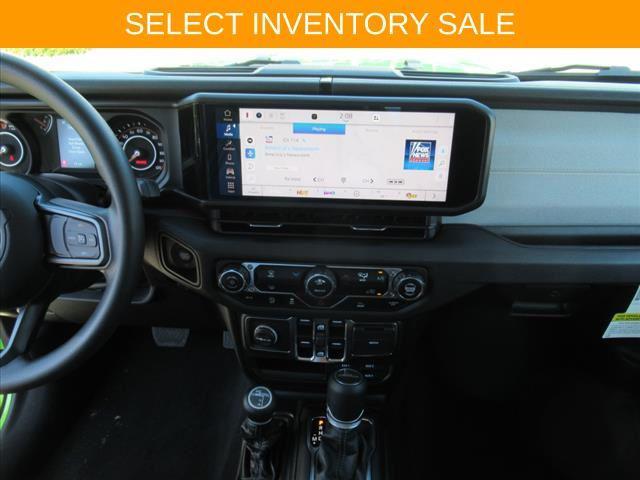 new 2025 Jeep Gladiator car, priced at $39,830