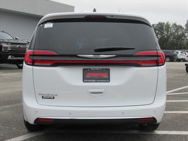 new 2025 Chrysler Pacifica car, priced at $42,134