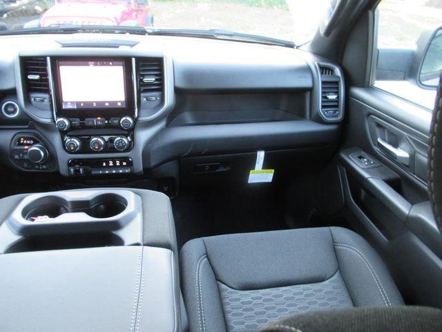 new 2025 Ram 1500 car, priced at $46,062