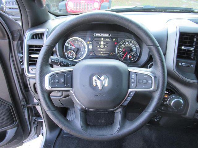 new 2025 Ram 1500 car, priced at $46,062