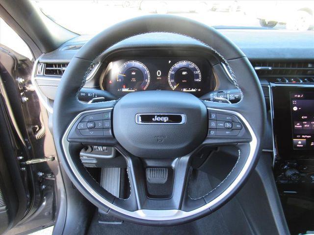 new 2025 Jeep Grand Cherokee L car, priced at $33,680