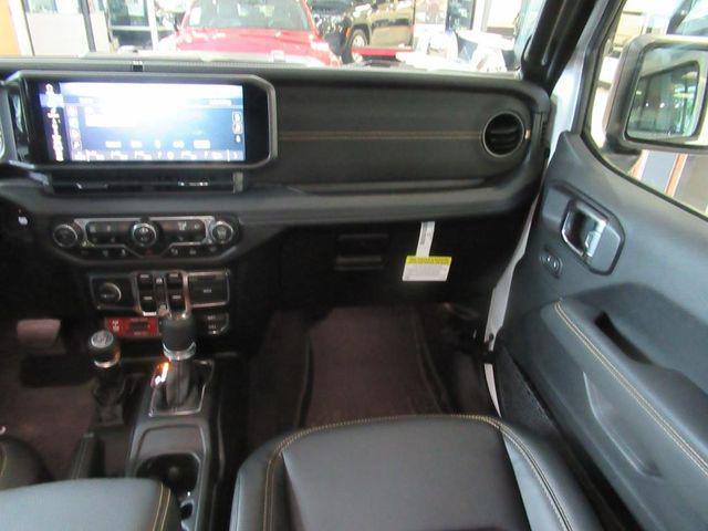 new 2025 Jeep Wrangler car, priced at $99,201