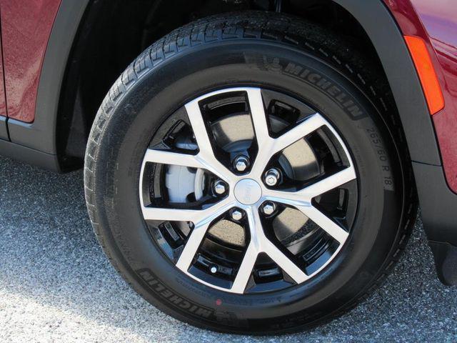 new 2025 Jeep Grand Cherokee car, priced at $44,634
