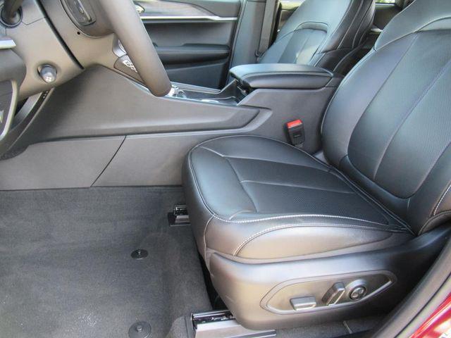 new 2025 Jeep Grand Cherokee car, priced at $44,634