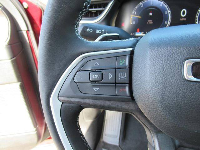 new 2025 Jeep Grand Cherokee car, priced at $44,634