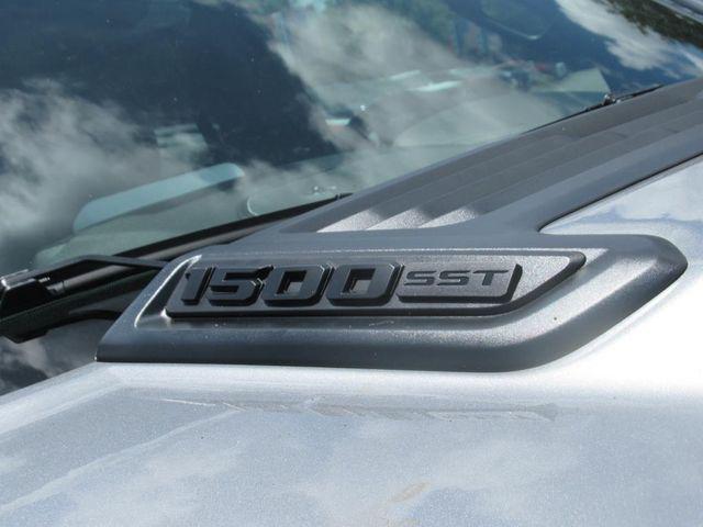 new 2025 Ram 1500 car, priced at $59,794