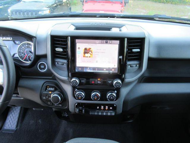 new 2025 Ram 1500 car, priced at $46,062