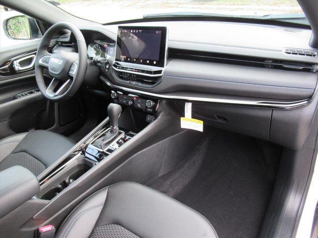 new 2026 Jeep Compass car, priced at $28,090