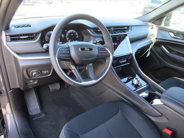 new 2025 Jeep Grand Cherokee L car, priced at $40,465