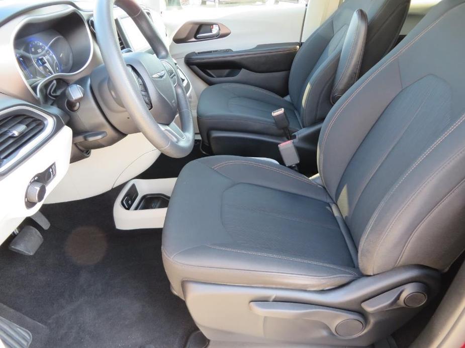 used 2018 Chrysler Pacifica car, priced at $20,486