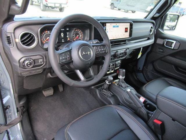 new 2025 Jeep Gladiator car, priced at $41,480