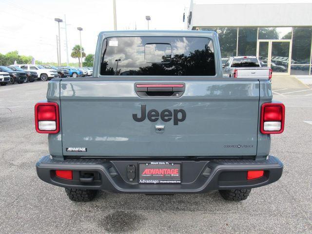 new 2025 Jeep Gladiator car, priced at $41,480