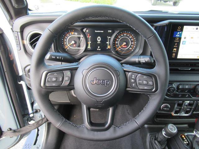 new 2025 Jeep Gladiator car, priced at $41,480