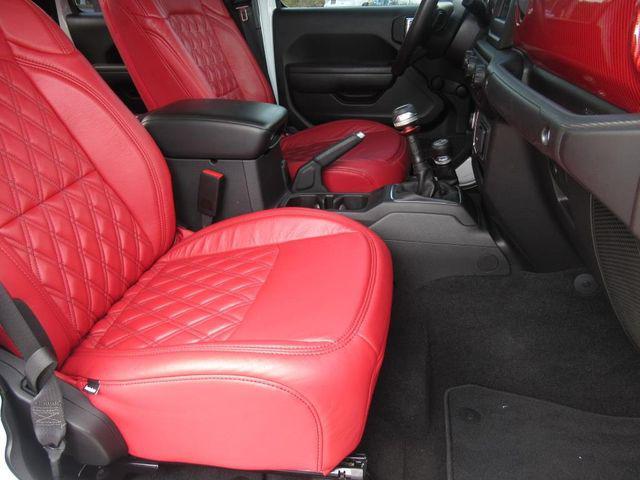 used 2022 Jeep Gladiator car, priced at $34,686