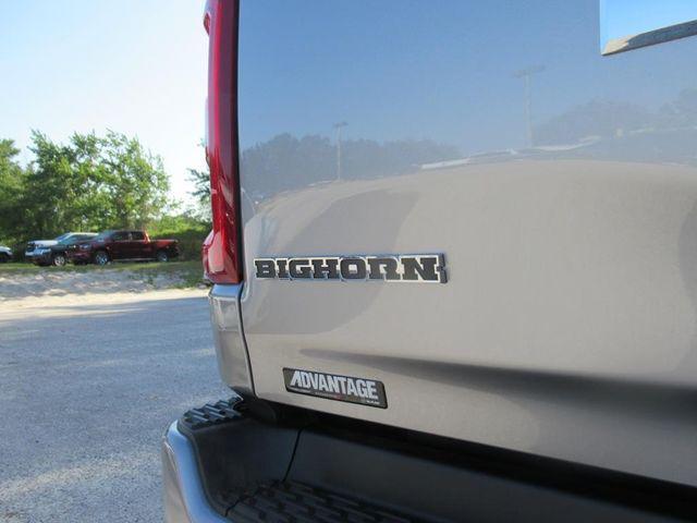 new 2025 Ram 1500 car, priced at $52,175
