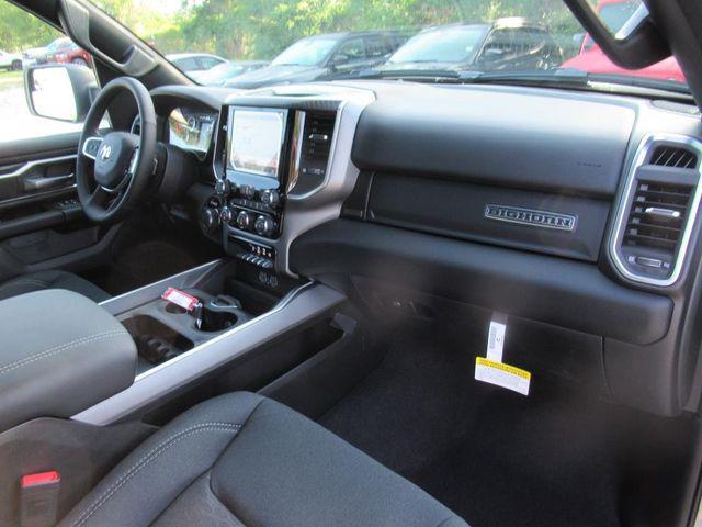 new 2025 Ram 1500 car, priced at $52,175