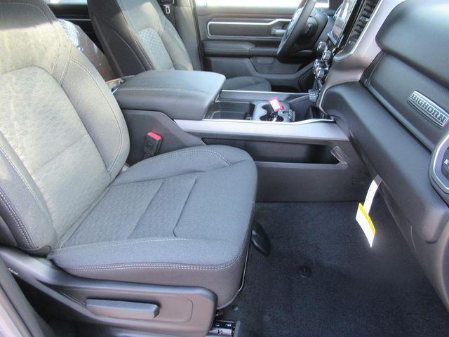 new 2025 Ram 1500 car, priced at $52,175