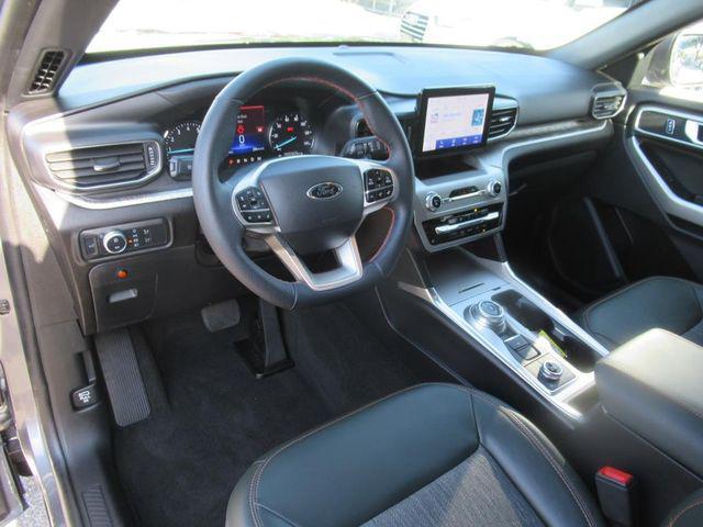used 2022 Ford Explorer car, priced at $35,268