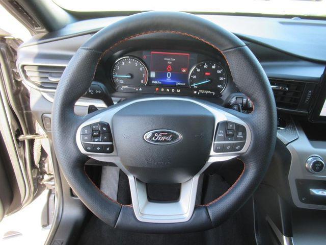 used 2022 Ford Explorer car, priced at $35,268