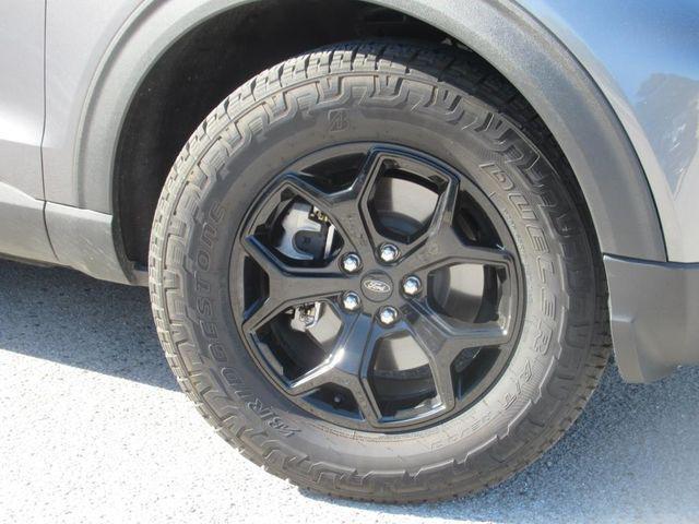 used 2022 Ford Explorer car, priced at $39,278