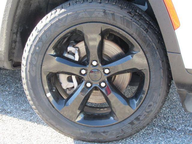 used 2023 Jeep Grand Cherokee L car, priced at $28,227