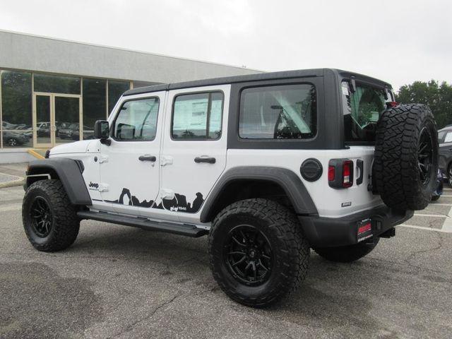 new 2025 Jeep Wrangler car, priced at $40,524