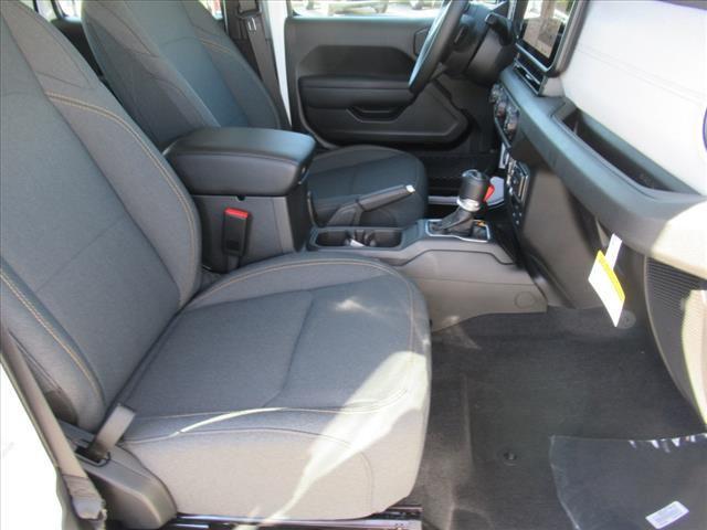 new 2025 Jeep Wrangler car, priced at $44,455