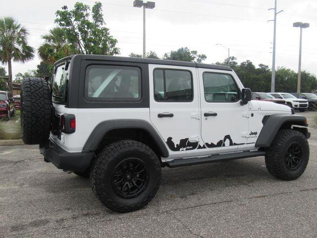 new 2025 Jeep Wrangler car, priced at $40,524