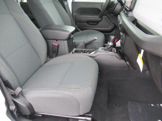 new 2025 Jeep Wrangler car, priced at $40,524
