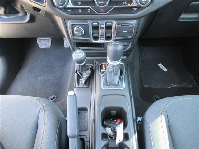 new 2025 Jeep Wrangler car, priced at $44,455