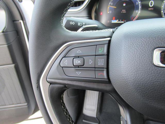 new 2025 Jeep Grand Cherokee car, priced at $30,044