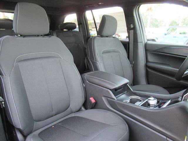 new 2025 Jeep Grand Cherokee car, priced at $30,044