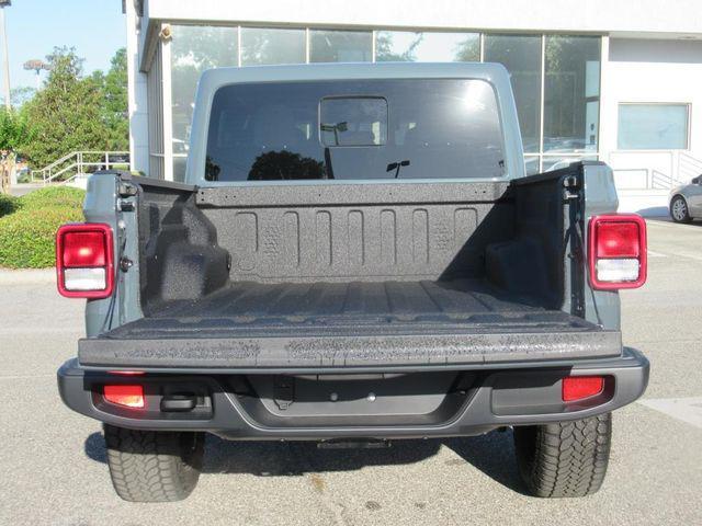 new 2025 Jeep Gladiator car, priced at $42,793