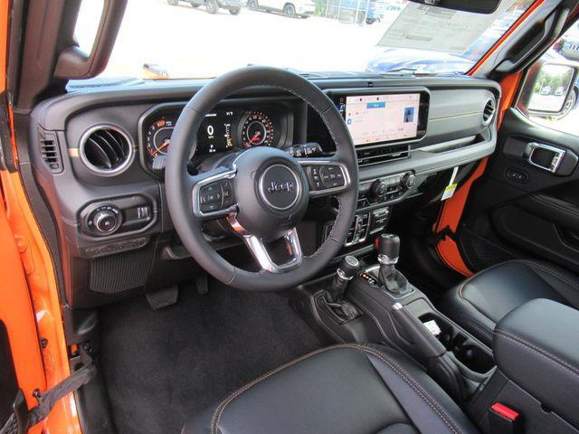 new 2025 Jeep Wrangler car, priced at $48,527